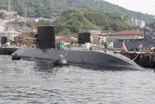 呉港・艦船めぐり