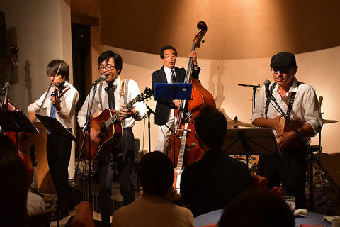「銀巴里」無事終了！