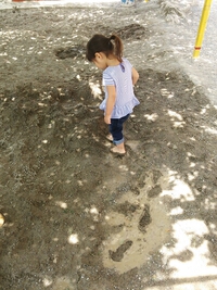 裸足ー＼(^^)／ 2014/05/20 12:17:57