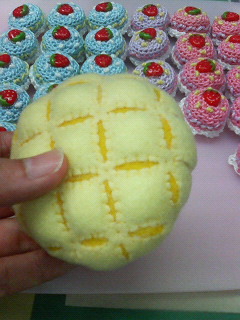苺ケーキストラップ・・・