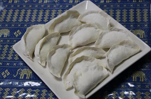 中国春節料理、餃子、ピータン