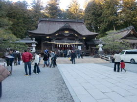 小国神社へ行ってきました