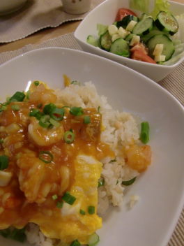 海老チリ炒飯オムライス♪