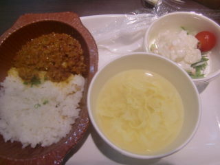 オークラベーカリーの500円ランチ♪