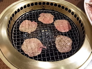 久々の焼き肉屋さんへ～☆