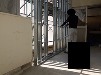 仮設壁設置しています。 2016/08/08 19:02:38