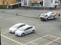 営業部    営業車両もう3台入りました。 2015/12/25 19:44:19
