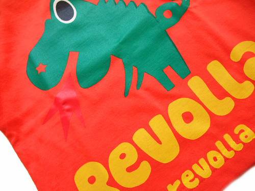 REVOLLA 名前入り 名入れ １点もの 出産祝い 送料無料 恐竜 恐竜図鑑 恐竜ショー 恐竜博物館 恐竜惑星 親子お揃い キッズTシャツ タンクトップ