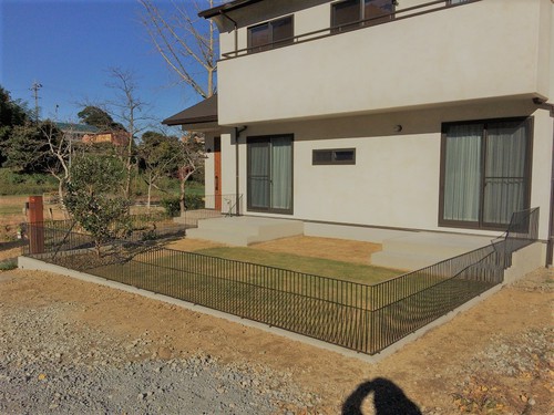 Dog Run。