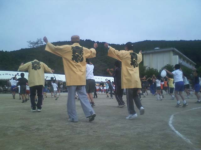 地区祭に参加しました