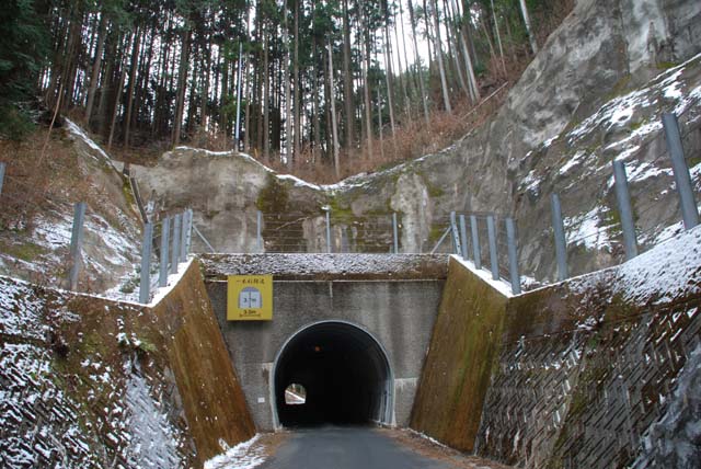 一本杉隧道