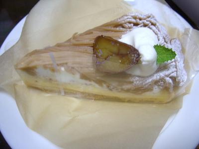 ベルフラワーさんのケーキ