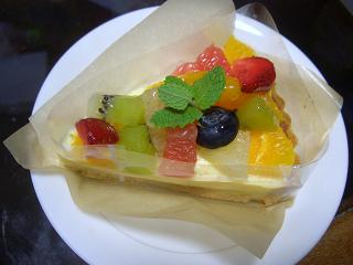 ベルフラワーさんのケーキ
