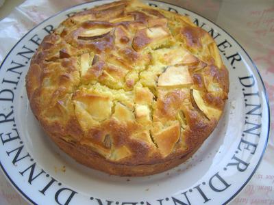 アップルバナナのおさつなケーキ