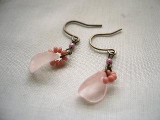 お揃いのピアス