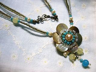 フラワーネックレス＆ピアス