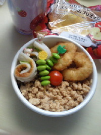 そぼろ弁当♪ 2011/10/20 08:19:59