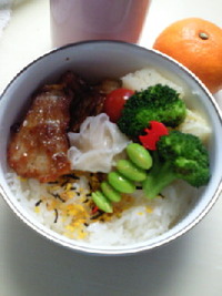久しぶりのお弁当 2011/12/05 07:31:10