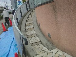 工事着工。