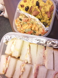 となりの晩御飯〜 2011/11/02 17:39:51