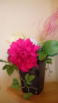 「店舗さま」お花と香りでイメージ変えます。