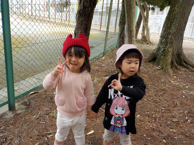 2歳児さん　春の公園散策