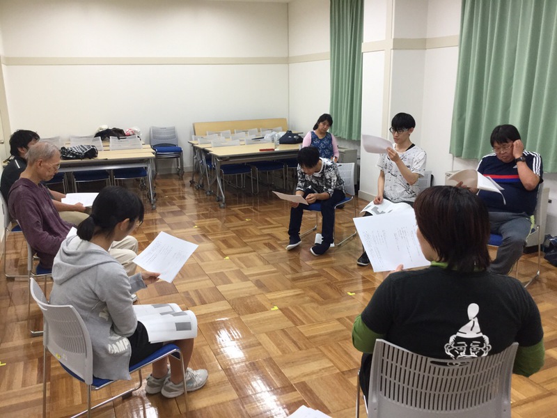 物語の始まりは衝撃シーンから！本稽古開始