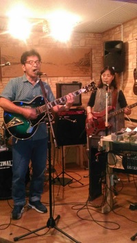 【りん】　ライブハウス