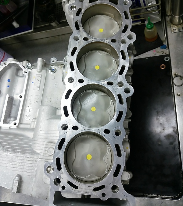 SUZUKI　GSX-R1000エンジン完成しました！