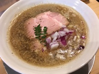 【静岡市葵区】麺屋 日出次　特濃背脂アゴ出汁らあめん【傾奇者１店舗目】 2017/08/01 20:45:18
