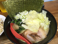 【焼津市】松壱家　塩とんこつ+のり増し+ゆでキャベツ,ねぎ丼 2017/08/06 07:25:38