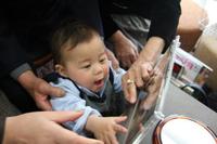 1才の息子誕生日にひぃばばと家族写真