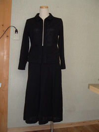 お盆用の黒い服