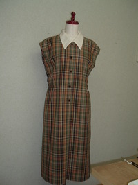 明日お渡しのオーダー服
