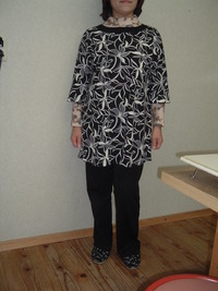 お手製服で