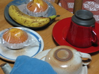 マドレーヌには紅茶でしょうか♪