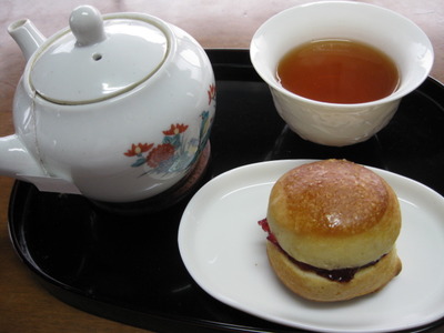 和紅茶とスコーンset ！