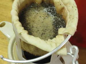 膨満感（´　｀；）