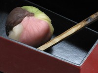 自製和菓子　「練りきり」