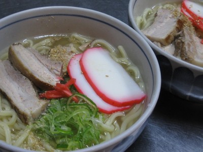 本日は昼営業日！