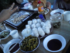 暗闇？ＢＢＱ…；