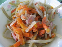 鶏肉のワイン煮