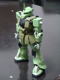 RGシャアザク（量産型）⑩　間の白が好き♪