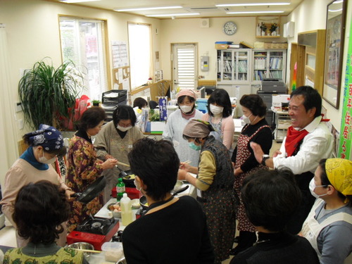 第一回お料理教室の成果、写真入り！鶴亀鰻寮、皆さんよろしく！