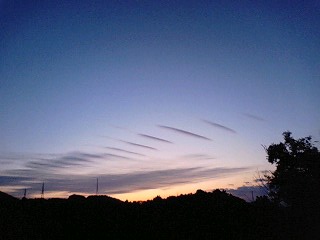 10/23☆秋の空。。。日の出
