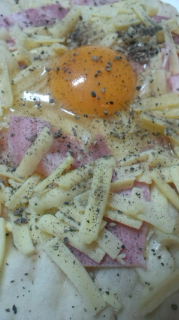 晩御飯!ピザ