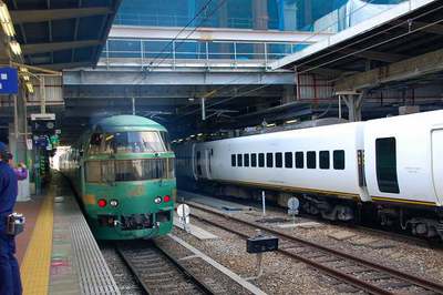 寝台特急はやぶさ・博多駅到着