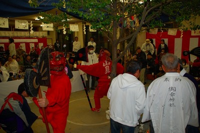 豊橋・御幸神社の花祭り【2009年1月4日】
