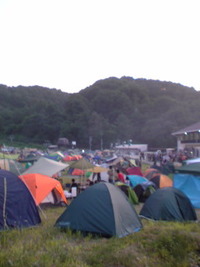 テントがいっぱい(o^-^o) 2009/08/22 18:39:32