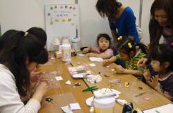 連休の「世界のお菓子まつり」